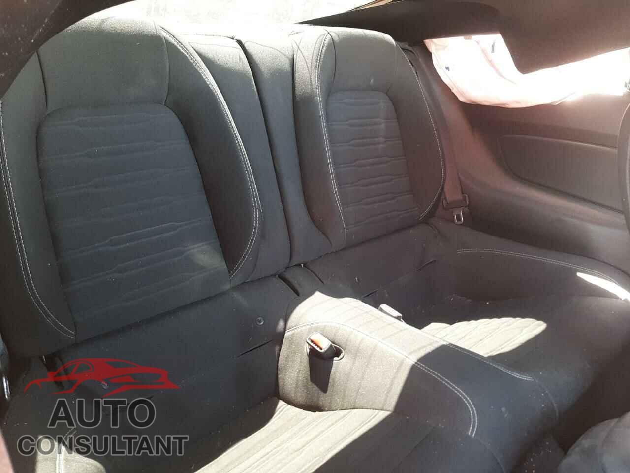 FORD MUSTANG 2017 - 1FA6P8TH9H5210705