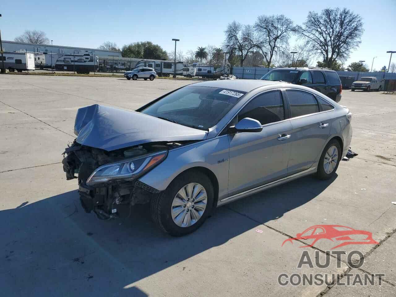 HYUNDAI SONATA 2016 - KMHE24L14GA037211