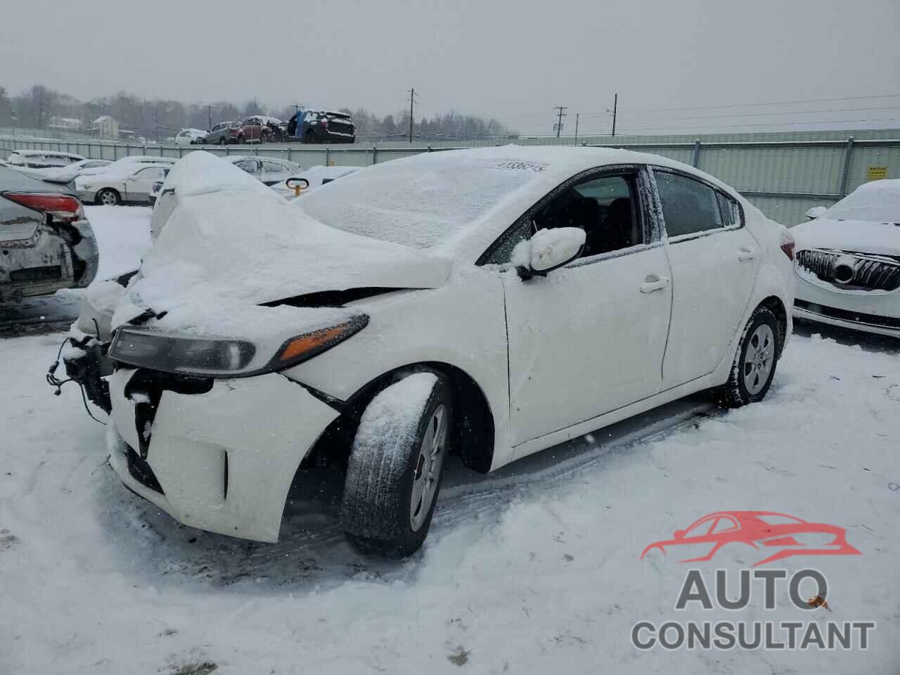 KIA FORTE 2018 - 3KPFK4A74JE235596