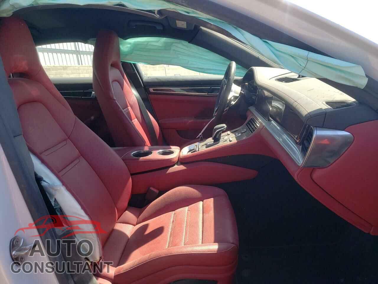 PORSCHE PANAMERA 2019 - WP0AA2A72KL101583