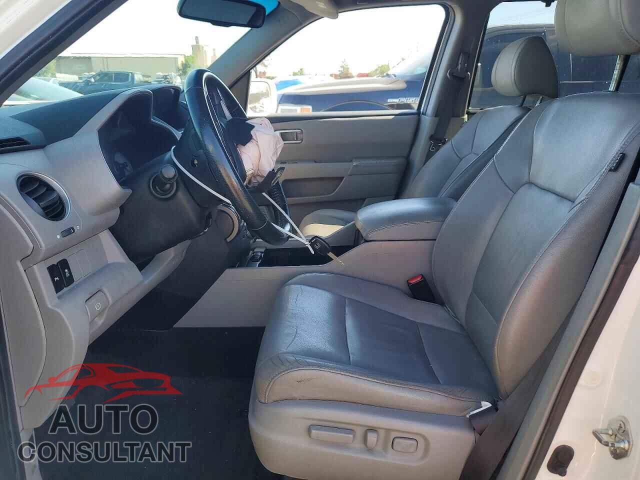HONDA PILOT 2012 - 5FNYF4H96CB080423