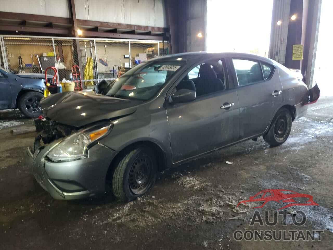 NISSAN VERSA 2018 - 3N1CN7AP0JL817785