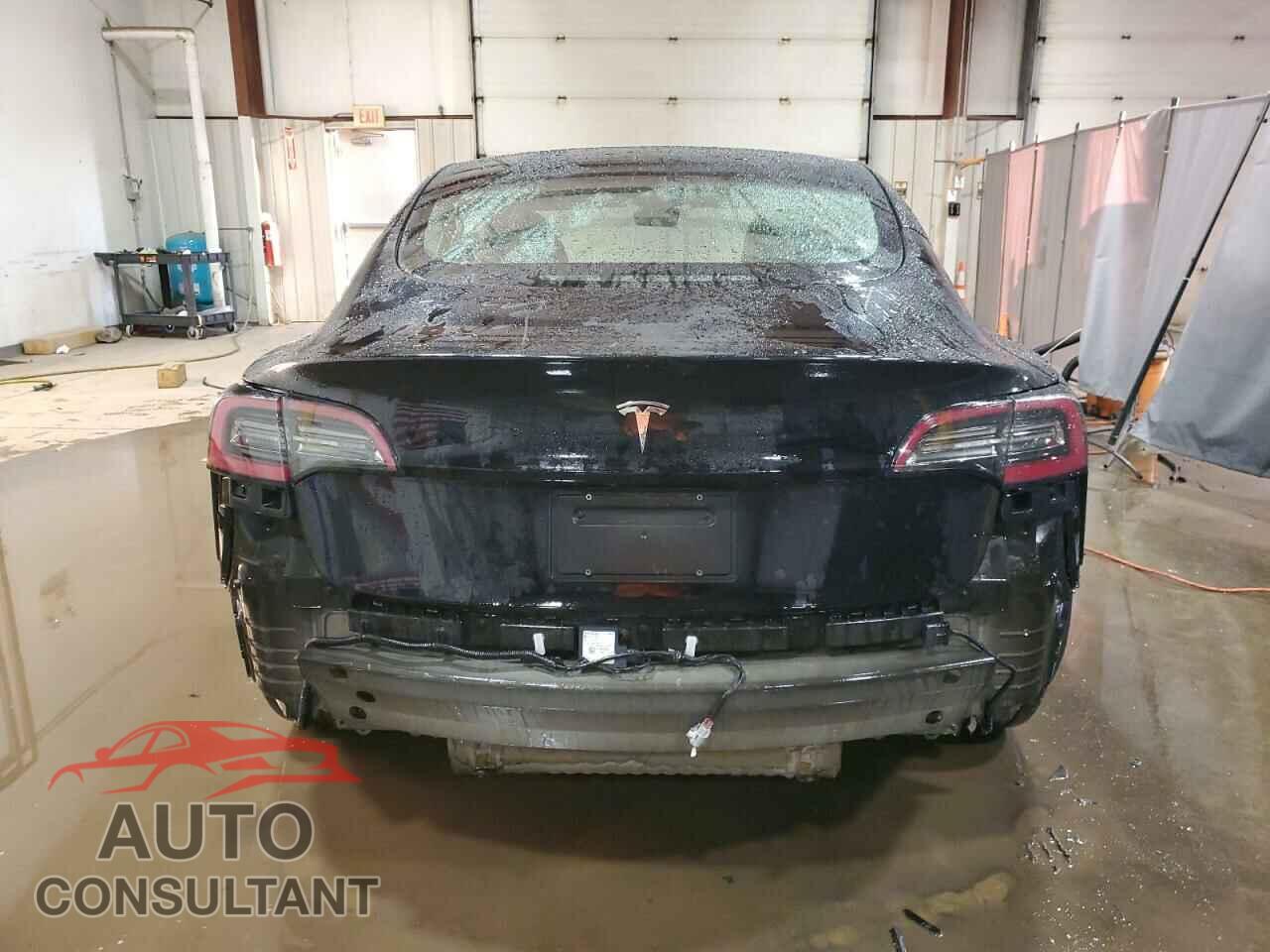 TESLA MODEL 3 2022 - 5YJ3E1EA6NF287004