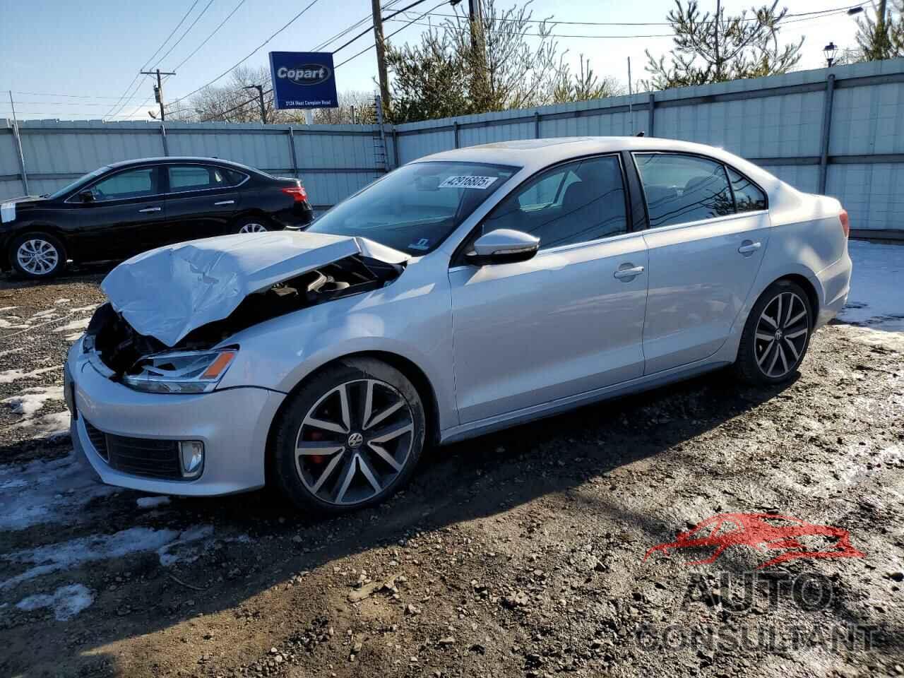 VOLKSWAGEN JETTA 2013 - 3VW567AJ1DM272822