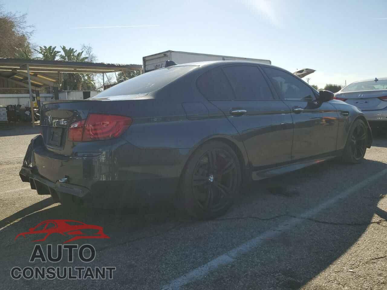 BMW M5 2013 - WBSFV9C57DD095560