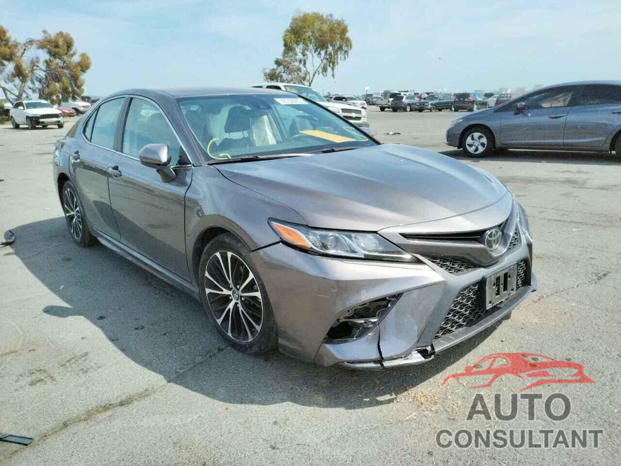TOYOTA CAMRY 2019 - 4T1B11HK6KU744372