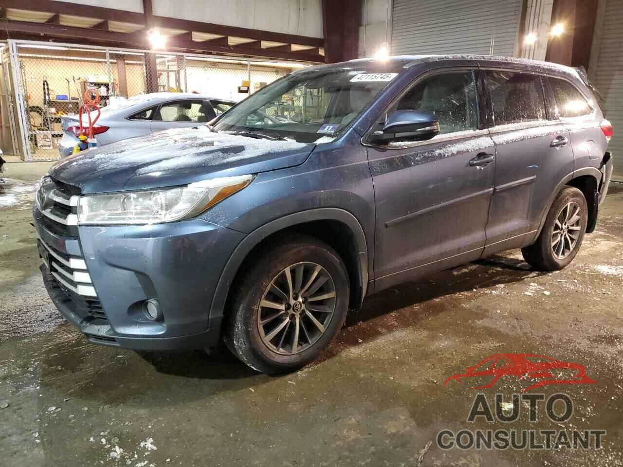 TOYOTA HIGHLANDER 2019 - 5TDJZRFH4KS726195
