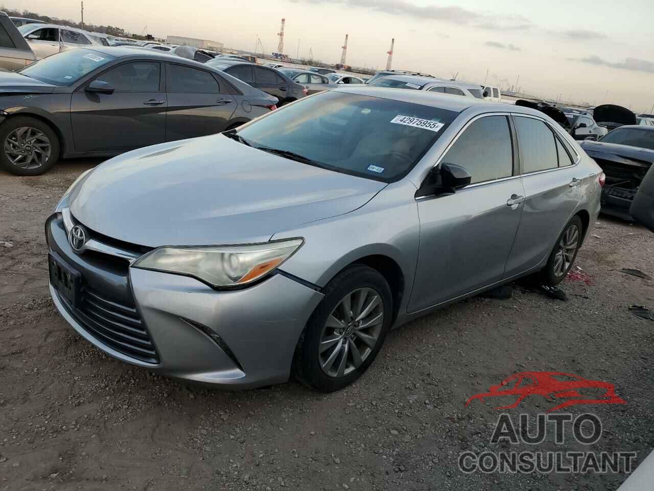 TOYOTA CAMRY 2015 - 4T4BF1FK5FR477306
