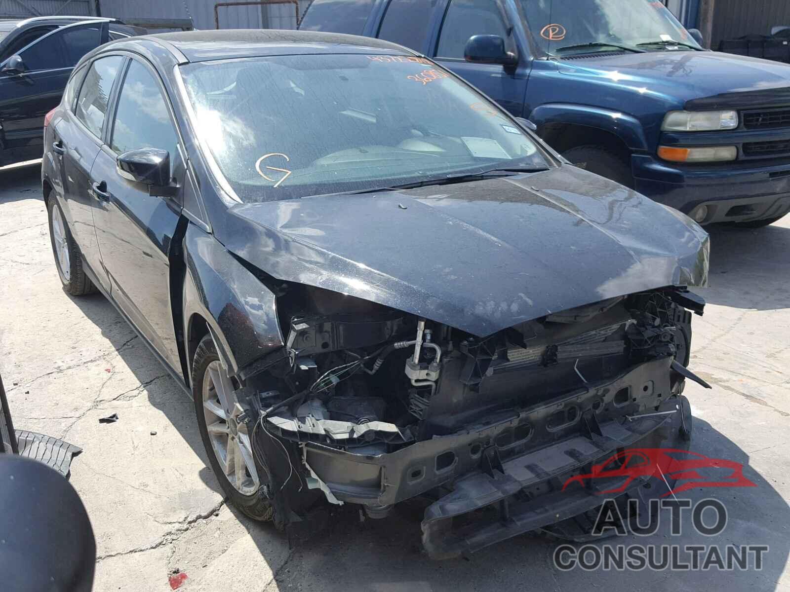 FORD FOCUS 2016 - 1FADP3K20GL360851