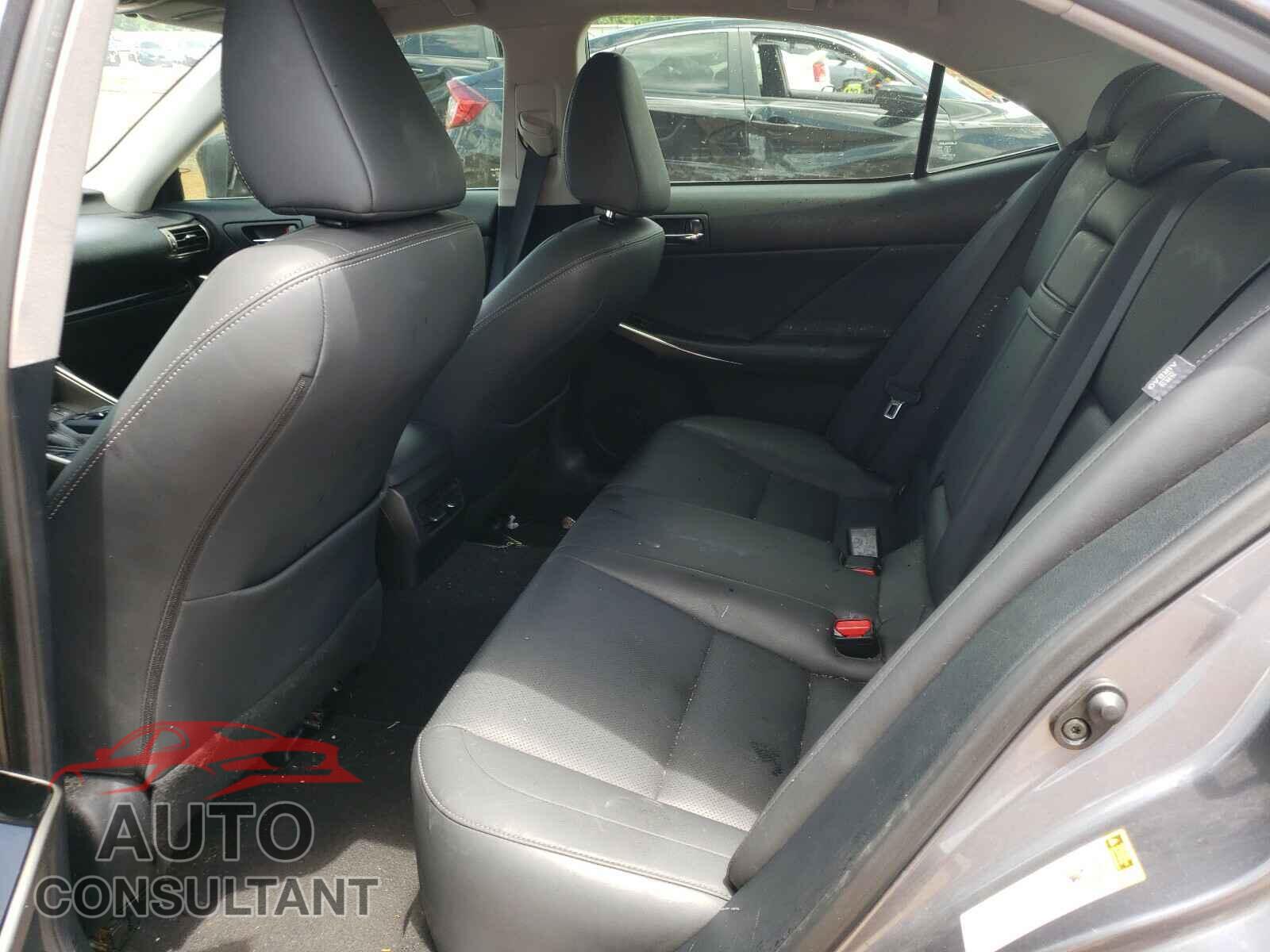 LEXUS IS 2016 - JTHBE1D25G5024222