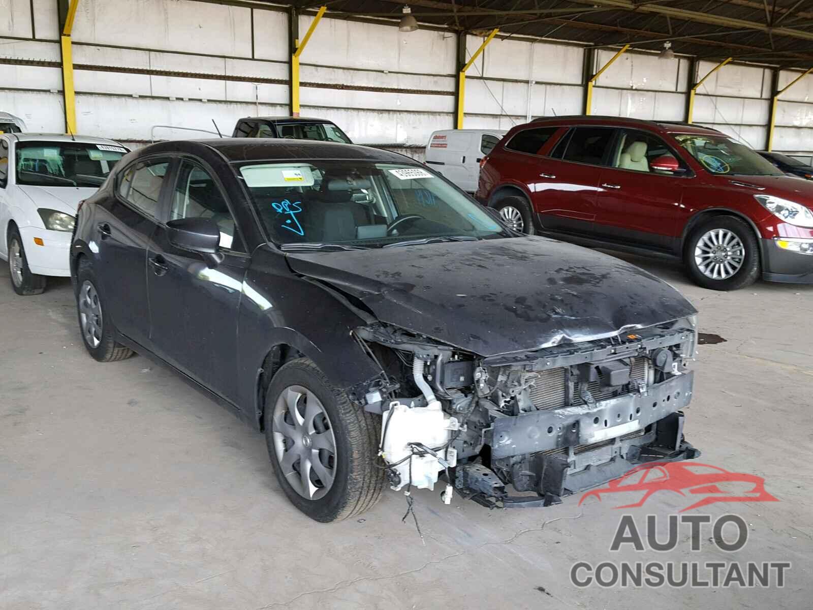 MAZDA 3 2016 - JM1BM1J78G1326261