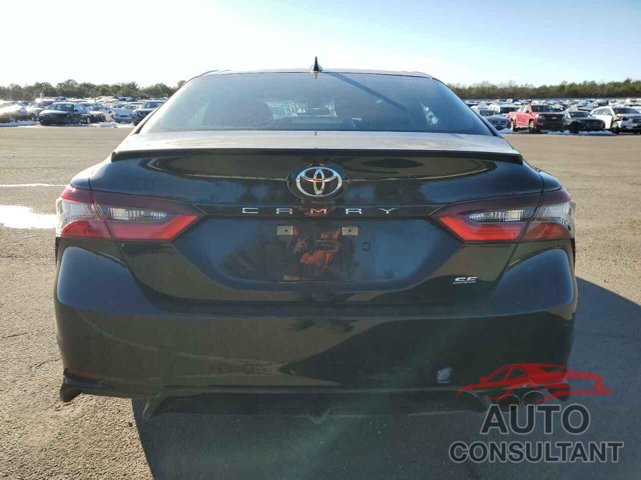 TOYOTA CAMRY 2022 - 4T1G11AK3NU689142