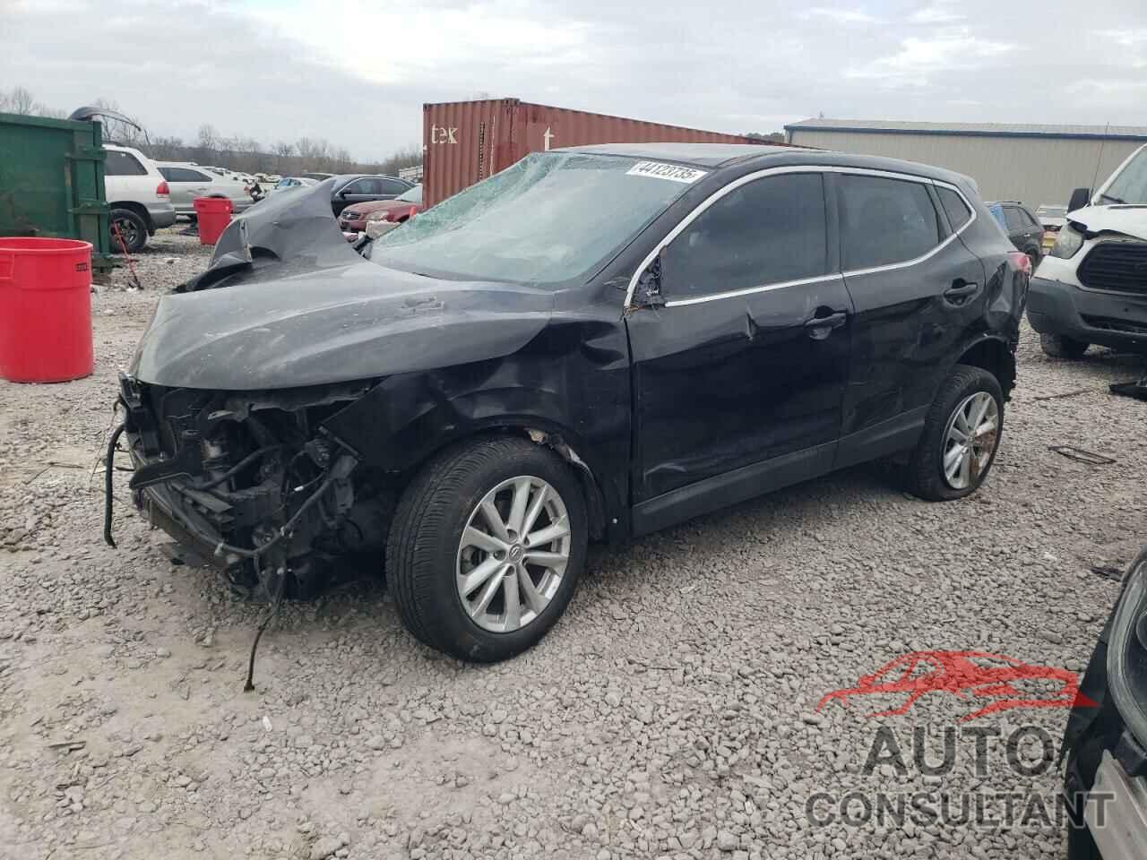 NISSAN ROGUE 2018 - JN1BJ1CP6JW180929