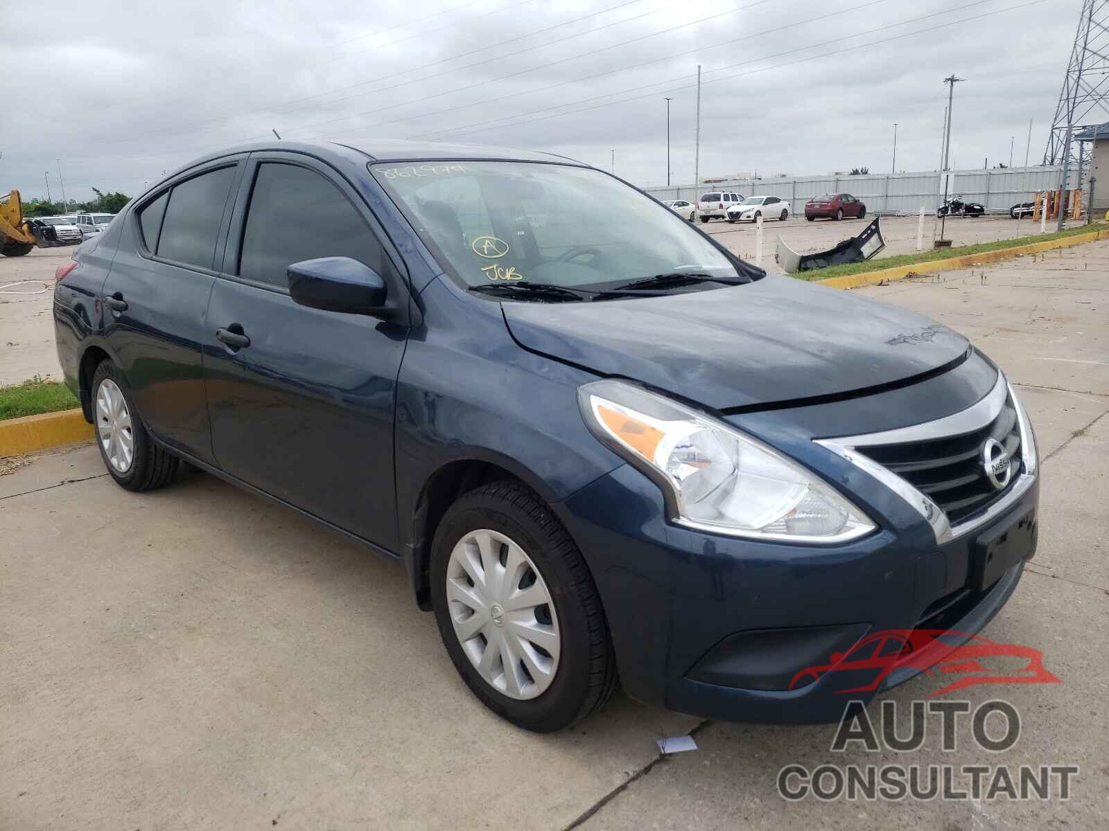 NISSAN VERSA 2017 - 3N1CN7AP5HL862974