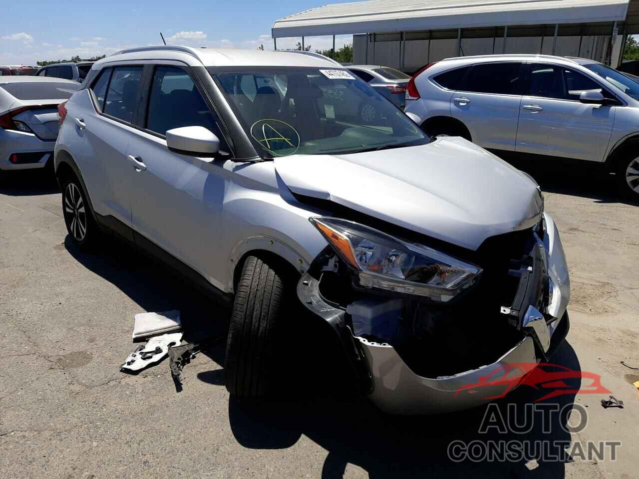 NISSAN KICKS 2019 - 3N1CP5CU6KL552177