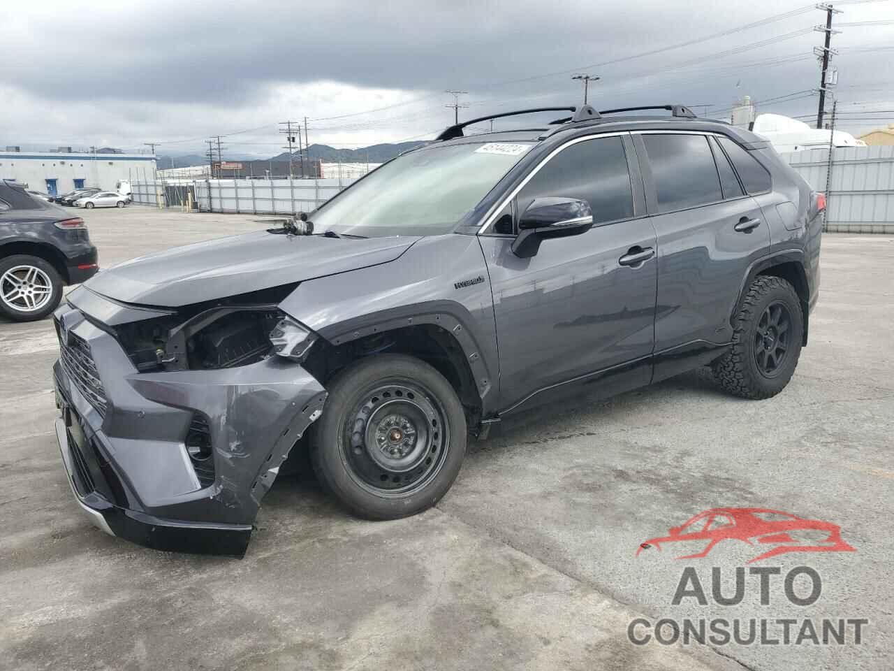TOYOTA RAV4 2020 - JTMEWRFV4LD543537