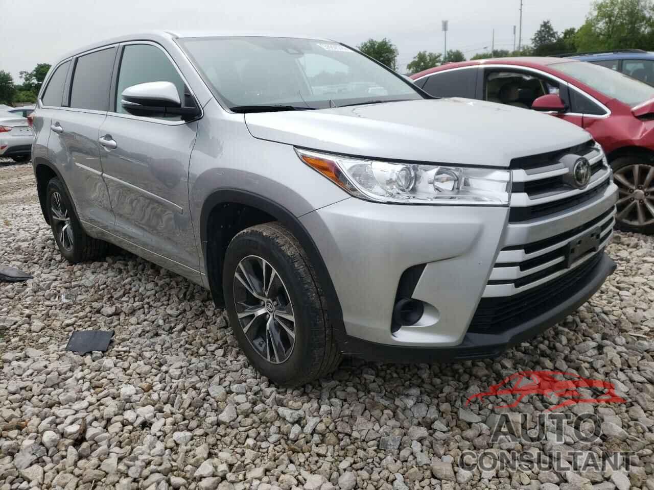 TOYOTA HIGHLANDER 2018 - 5TDBZRFH7JS915121