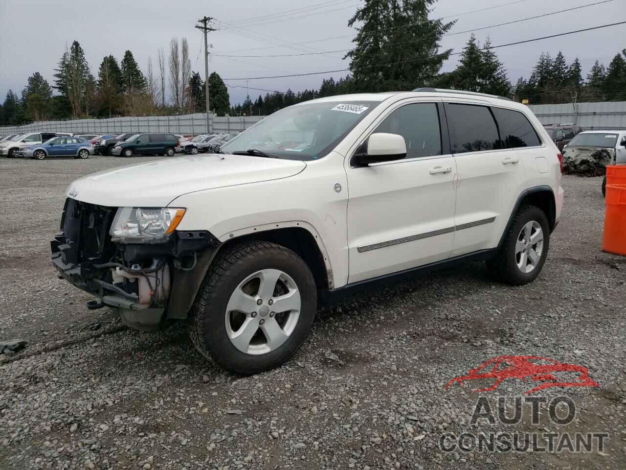 JEEP GRAND CHER 2011 - 1J4RR4GT3BC715810