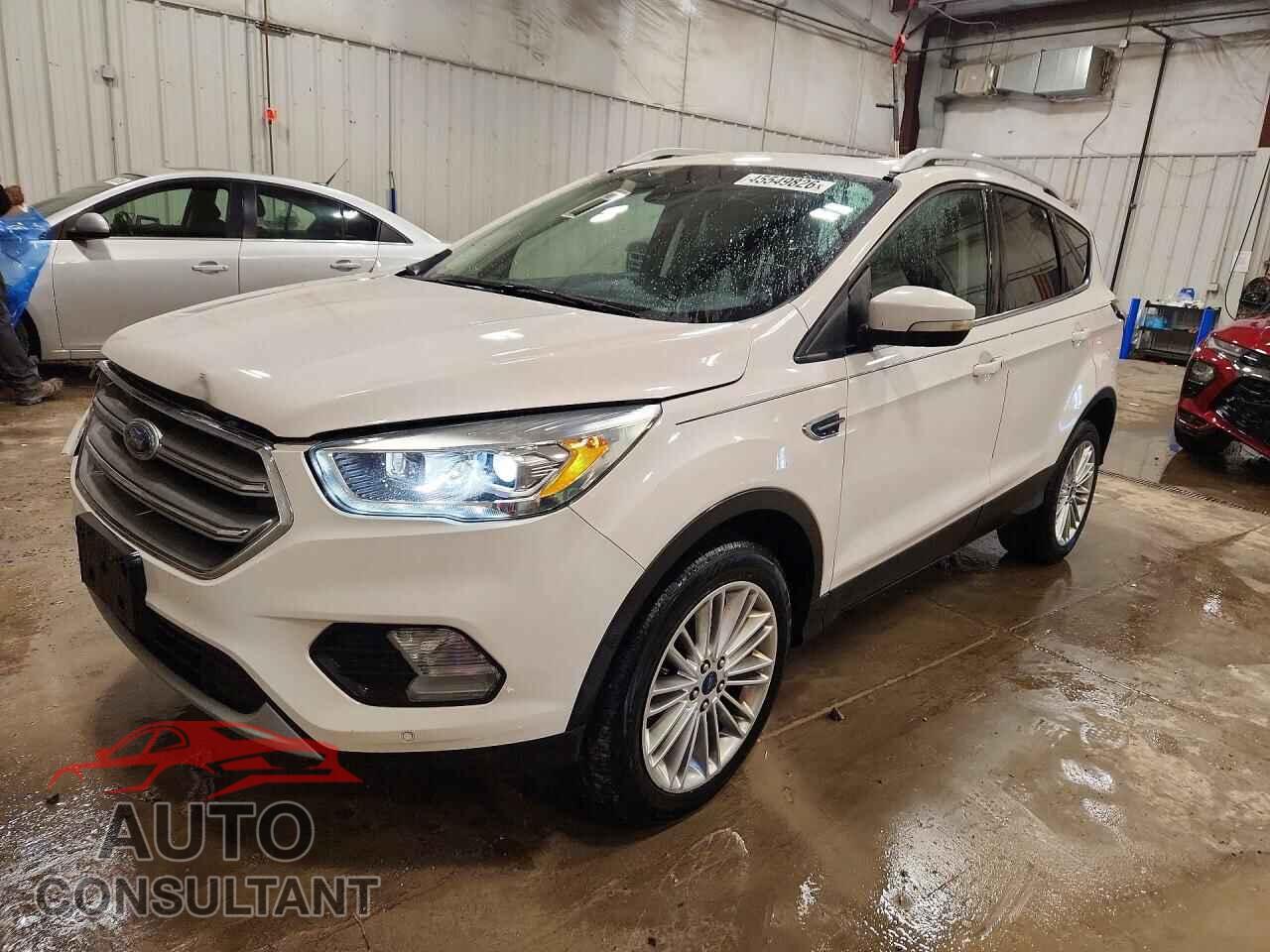 FORD ESCAPE 2017 - 1FMCU9JD2HUC32168