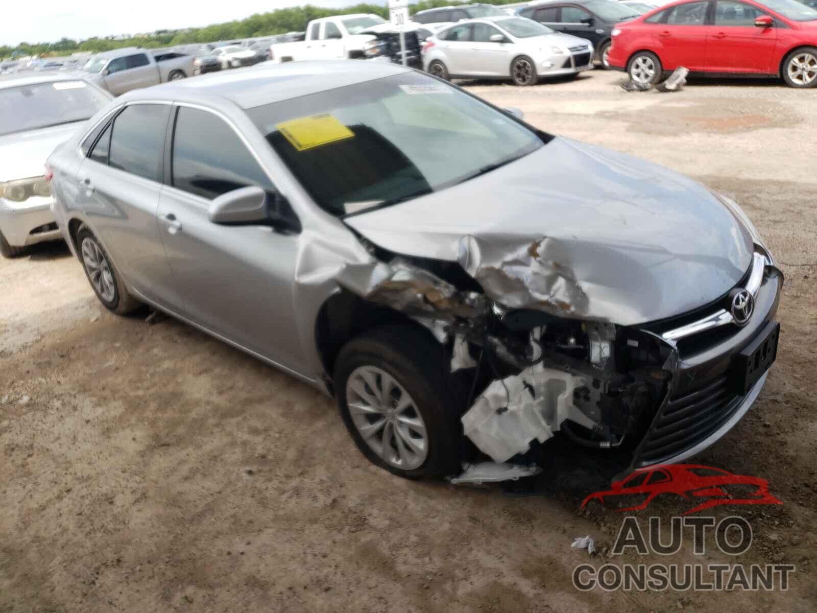 TOYOTA CAMRY 2016 - 4T4BF1FK0GR584099