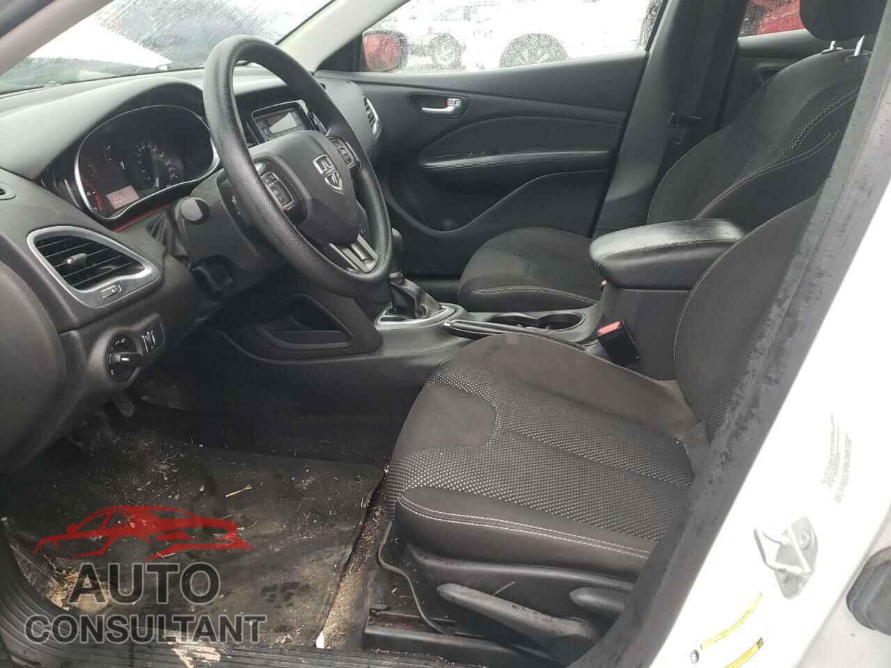 DODGE DART 2015 - 1C3CDFBB4FD369078