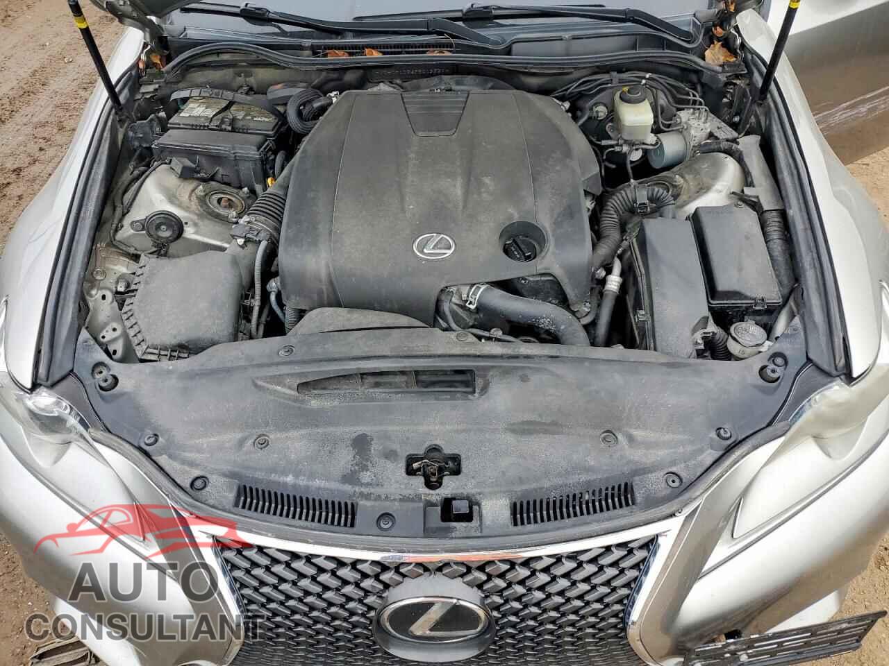 LEXUS IS 2015 - JTHCF1D26F5019921