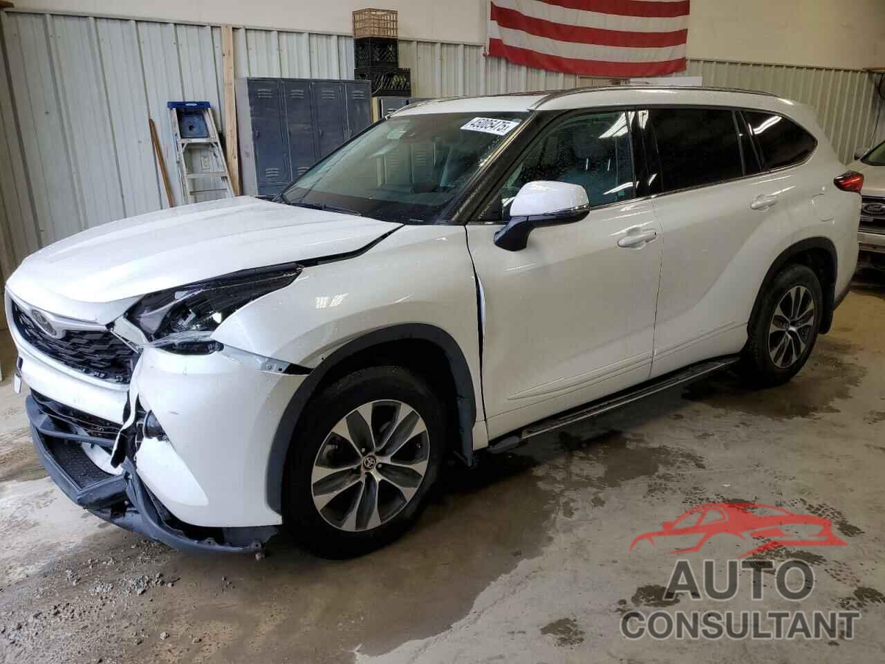 TOYOTA HIGHLANDER 2021 - 5TDGZRAH1MS526038
