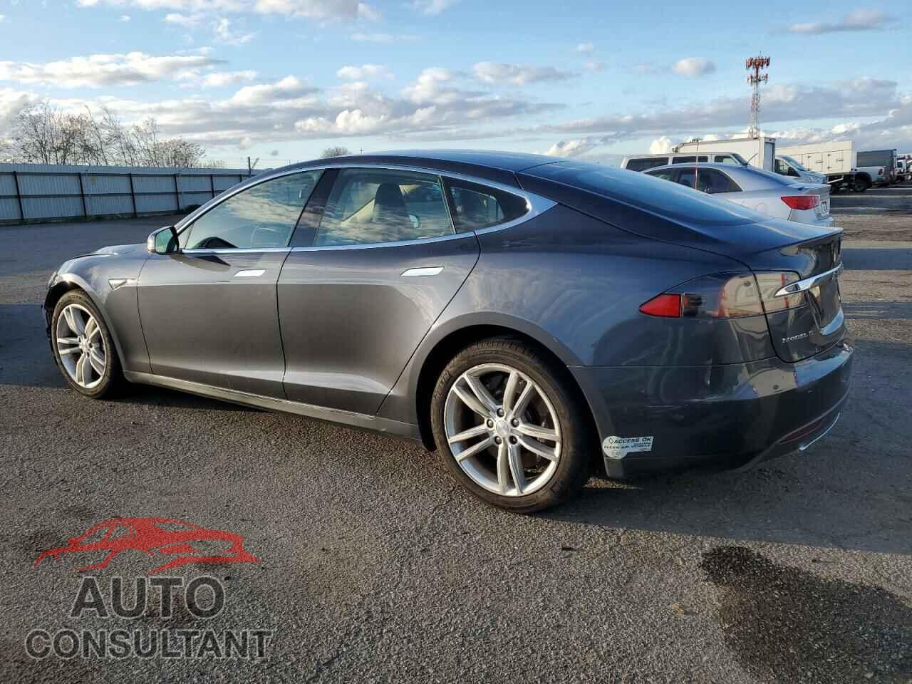 TESLA MODEL S 2014 - 5YJSA1H17EFP52506
