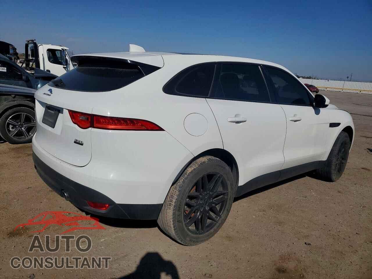 JAGUAR F-PACE 2017 - SADCJ2BV2HA896522