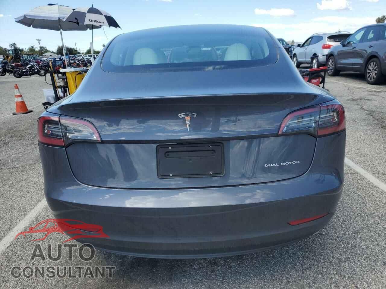 TESLA MODEL 3 2023 - 5YJ3E1EB9PF703493