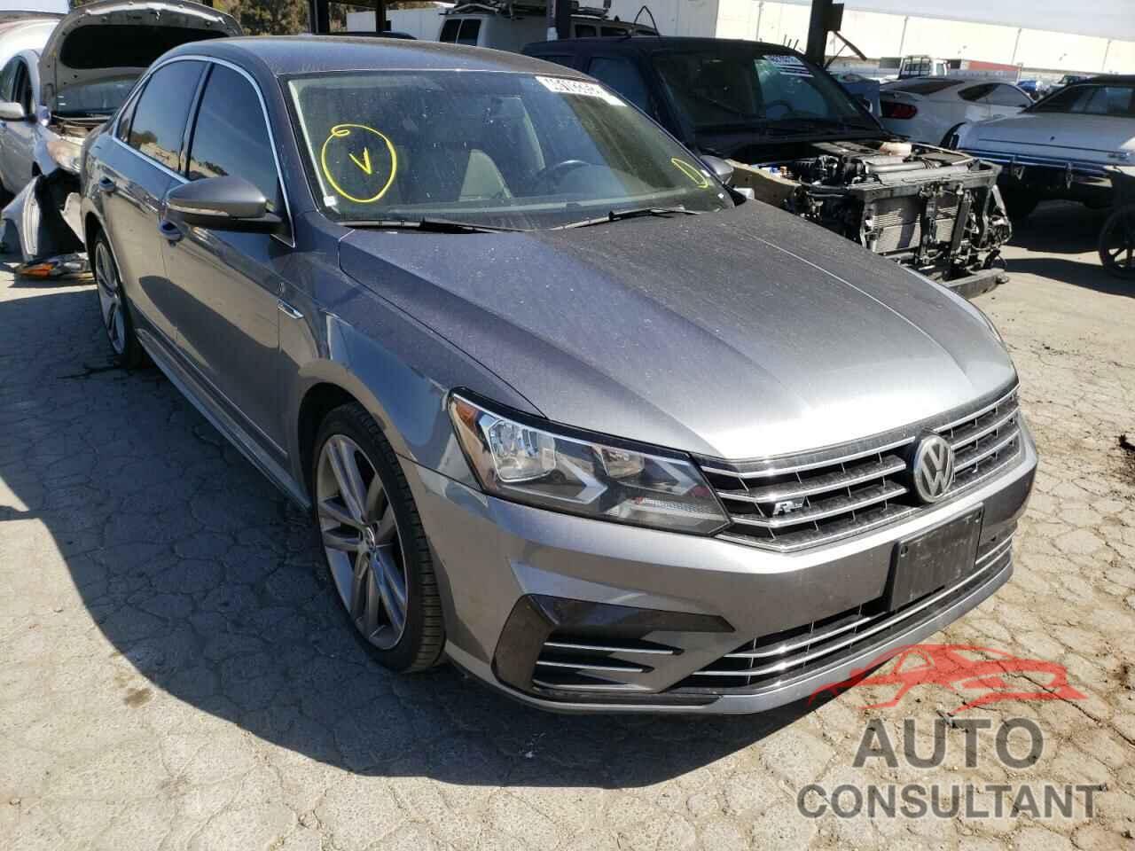VOLKSWAGEN PASSAT 2017 - 1VWDT7A33HC011981