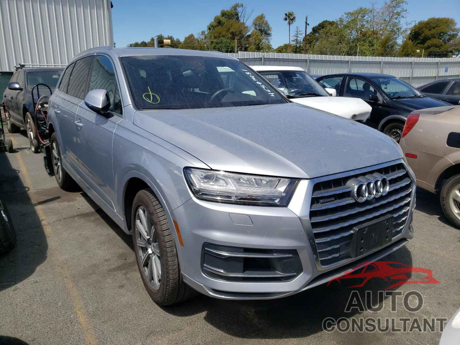 AUDI Q7 2018 - WA1LAAF73JD045300