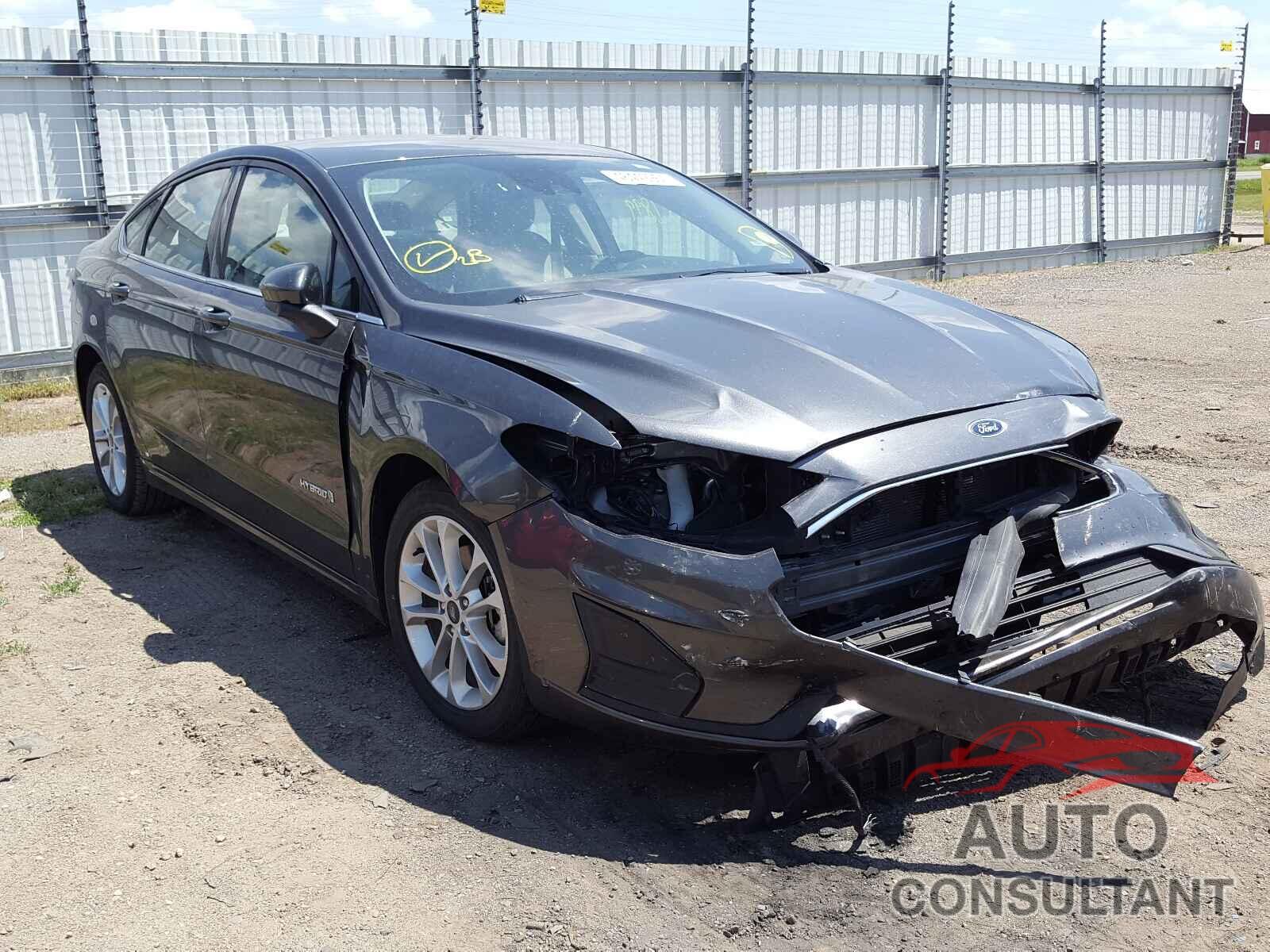FORD FUSION 2019 - 3FA6P0LU1KR220471