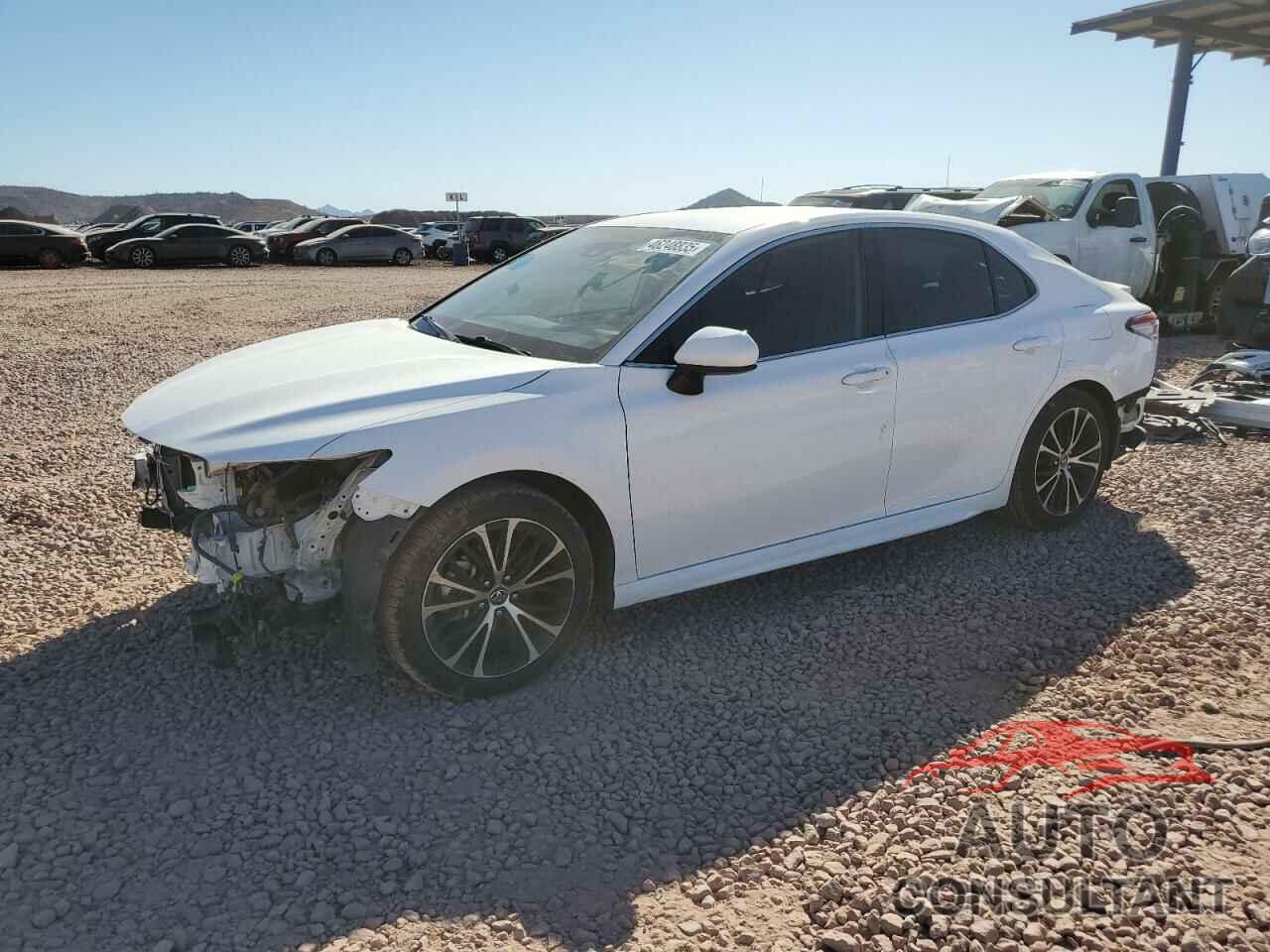 TOYOTA CAMRY 2019 - 4T1B11HK3KU733085