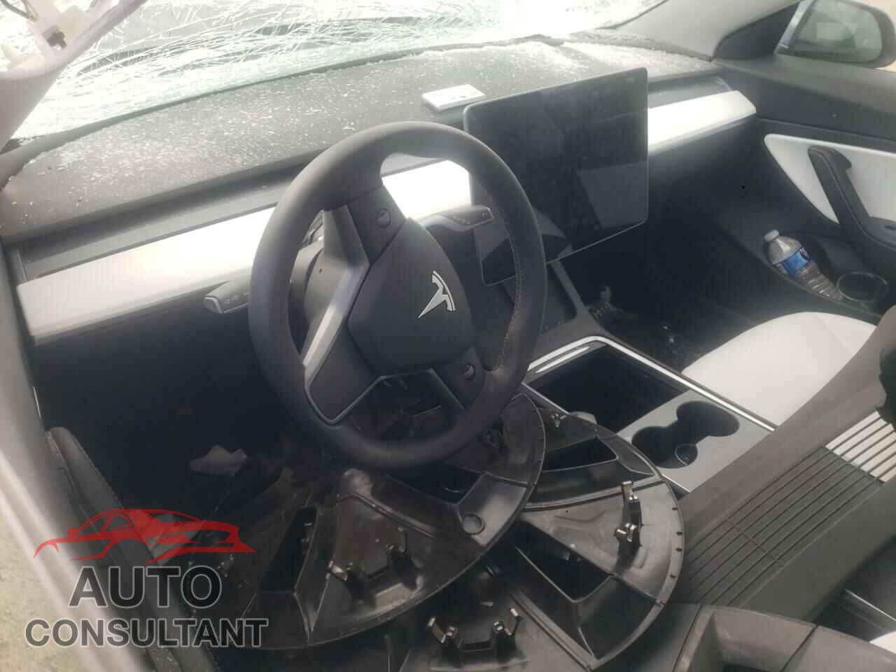 TESLA MODEL 3 2021 - 5YJ3E1EB3MF873506