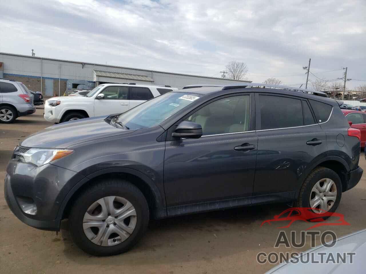 TOYOTA RAV4 2015 - JTMBFREV4FJ044120