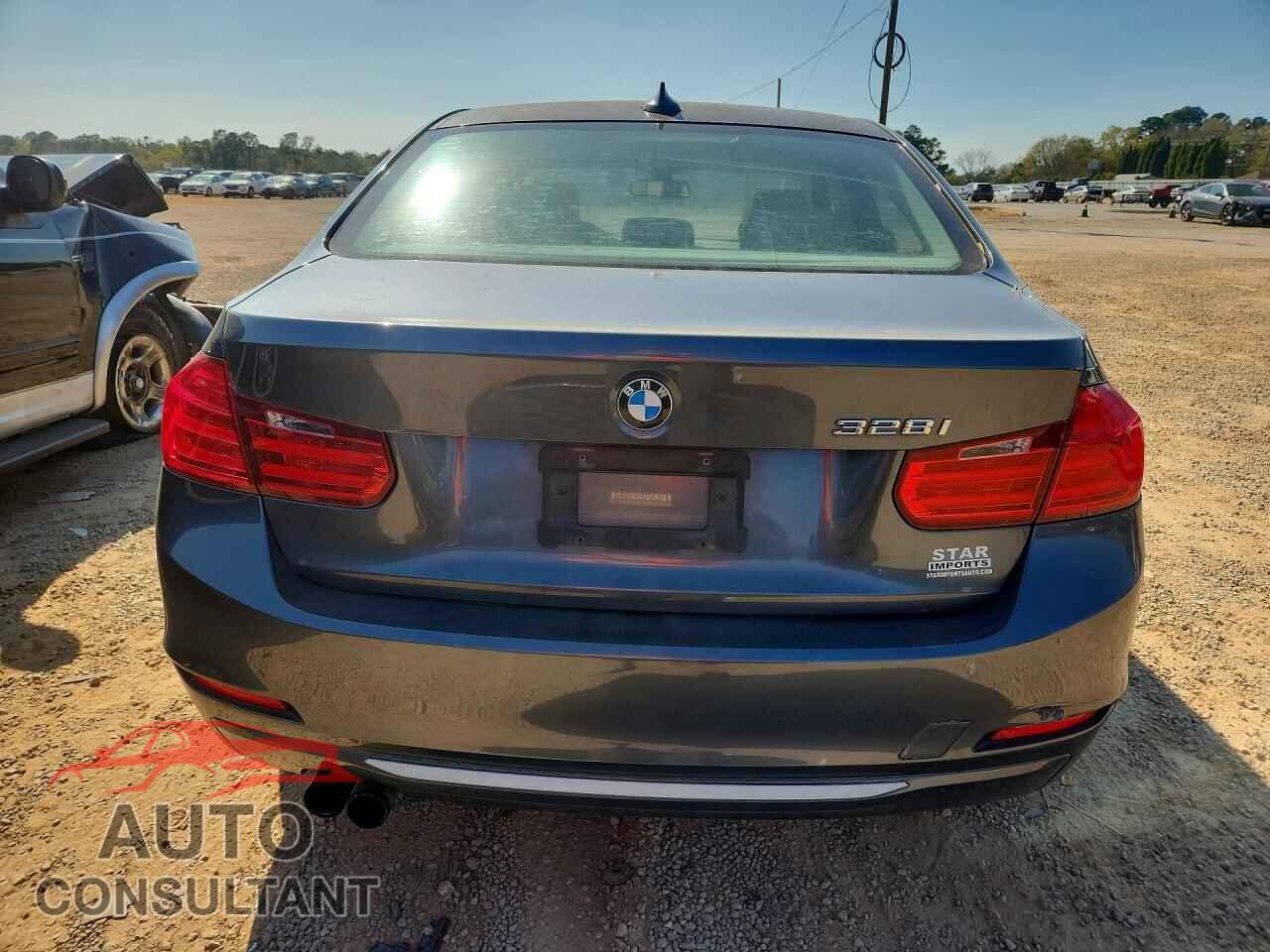 BMW 3 SERIES 2012 - WBA3A5G54CNN65462