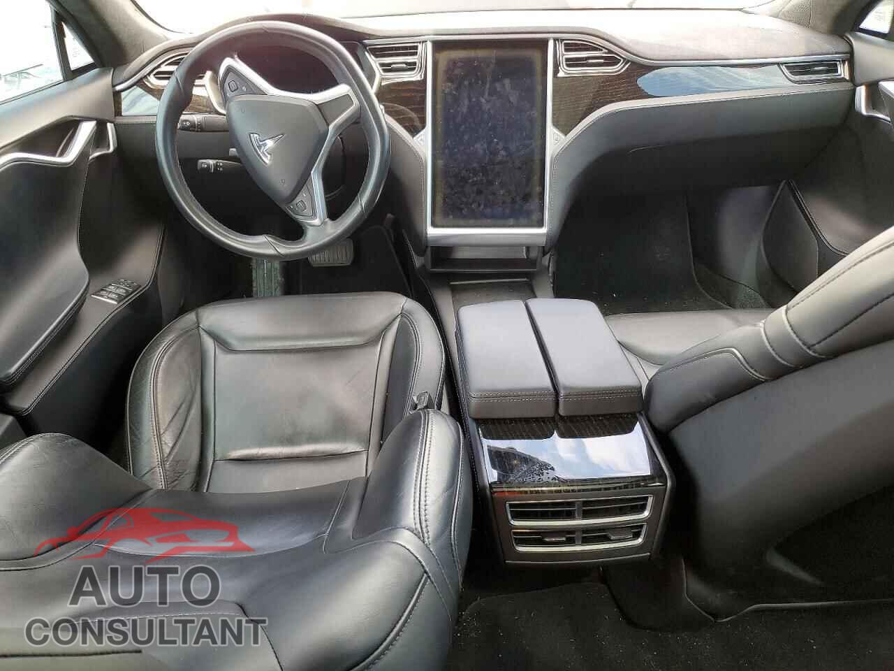 TESLA MODEL S 2016 - 5YJSA1E2XGF155947
