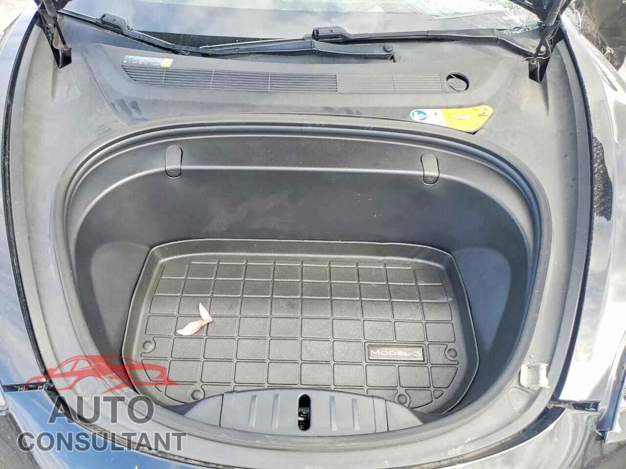 TESLA MODEL 3 2018 - 5YJ3E1EA8JF006654