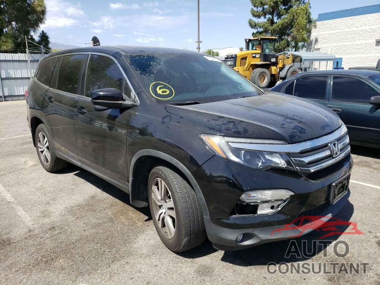HONDA PILOT 2018 - 5FNYF5H53JB032880