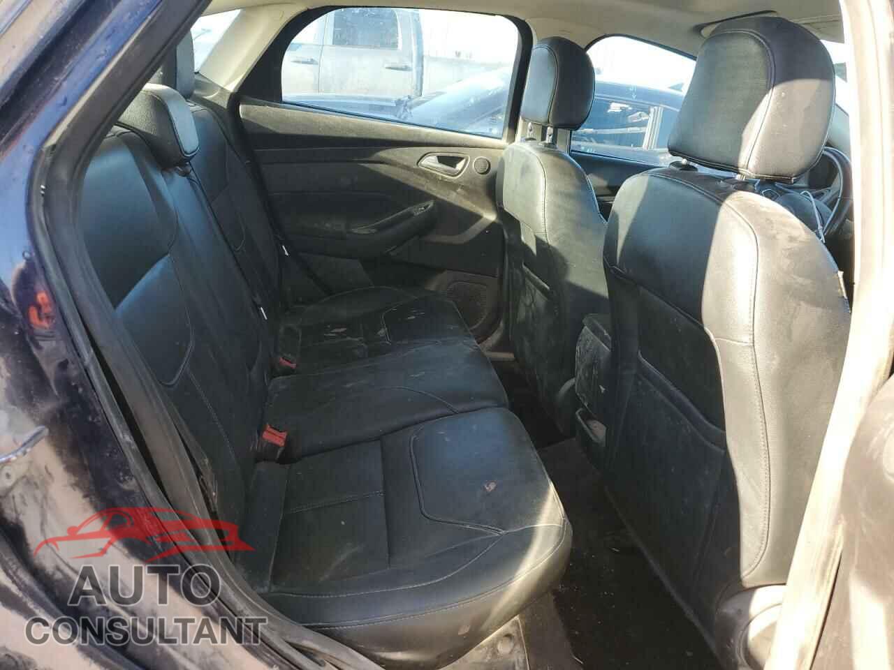 FORD FOCUS 2017 - 1FADP3J24HL264692