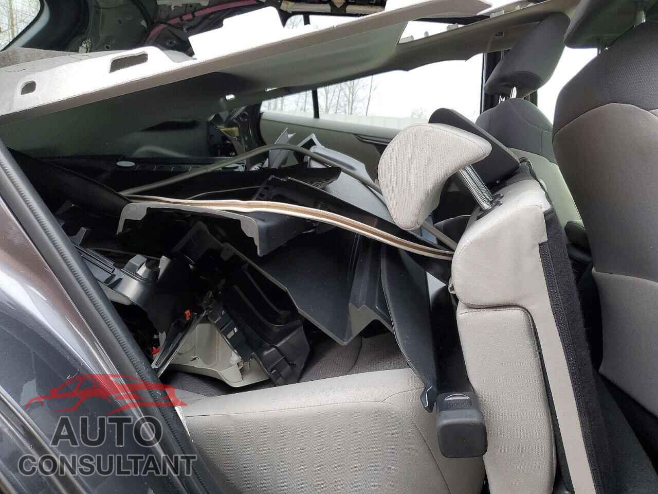 TOYOTA RAV4 2019 - JTMP1RFV1KD005013
