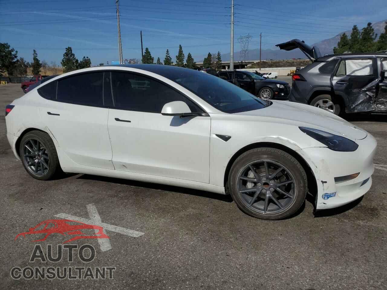 TESLA MODEL 3 2021 - 5YJ3E1EA6MF023313