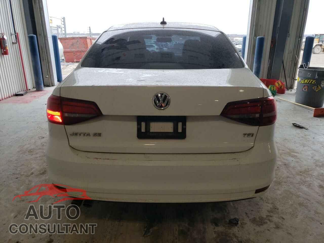 VOLKSWAGEN JETTA 2017 - 3VWDB7AJ9HM201624
