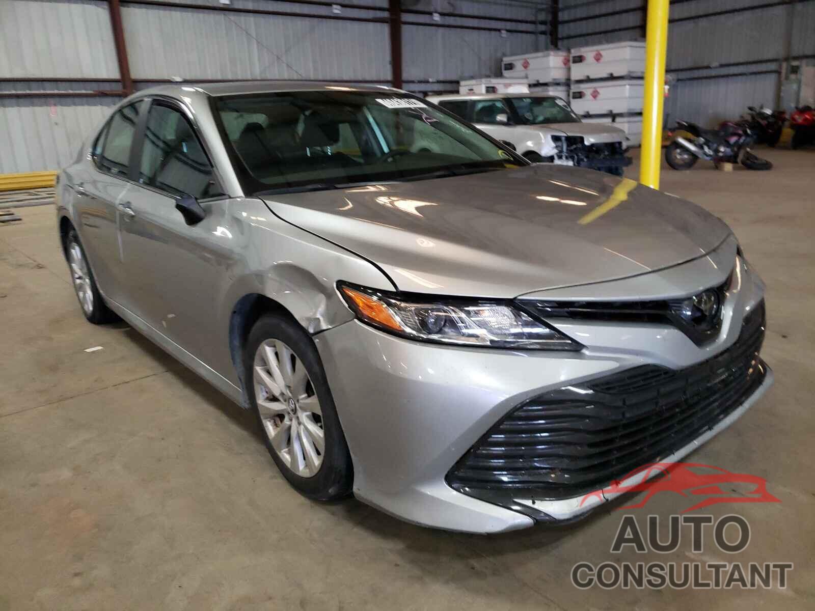 TOYOTA CAMRY 2019 - 4T1B11HK6KU255034
