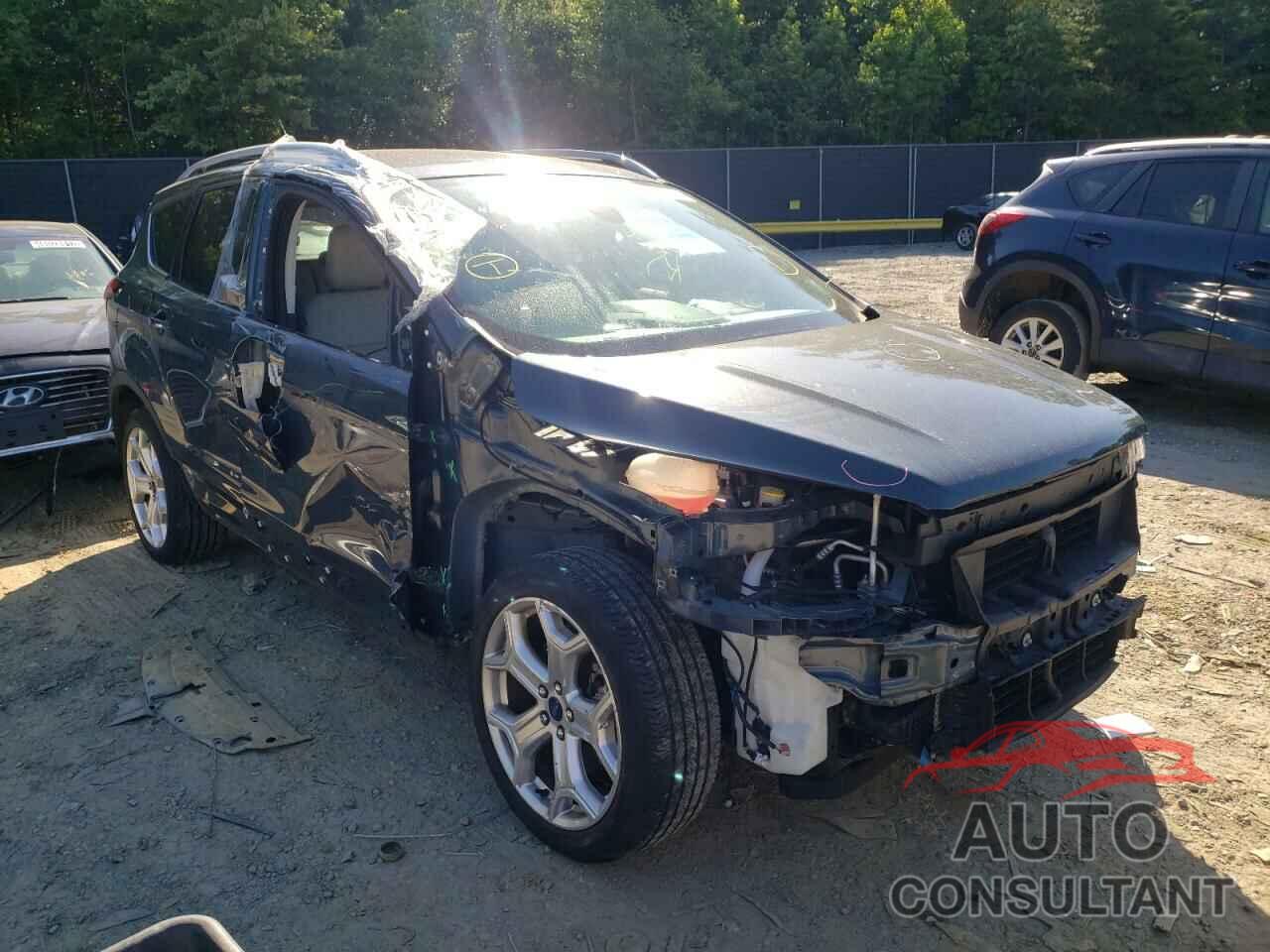 FORD ESCAPE 2019 - 1FMCU9J99KUC33367