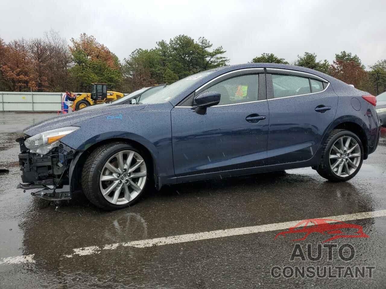 MAZDA 3 2018 - 3MZBN1V35JM236447