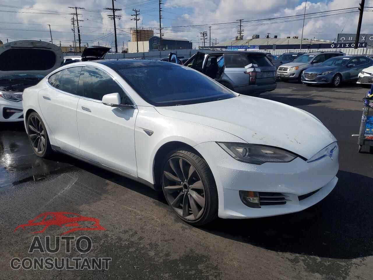 TESLA MODEL S 2013 - 5YJSA1CN0DFP13944