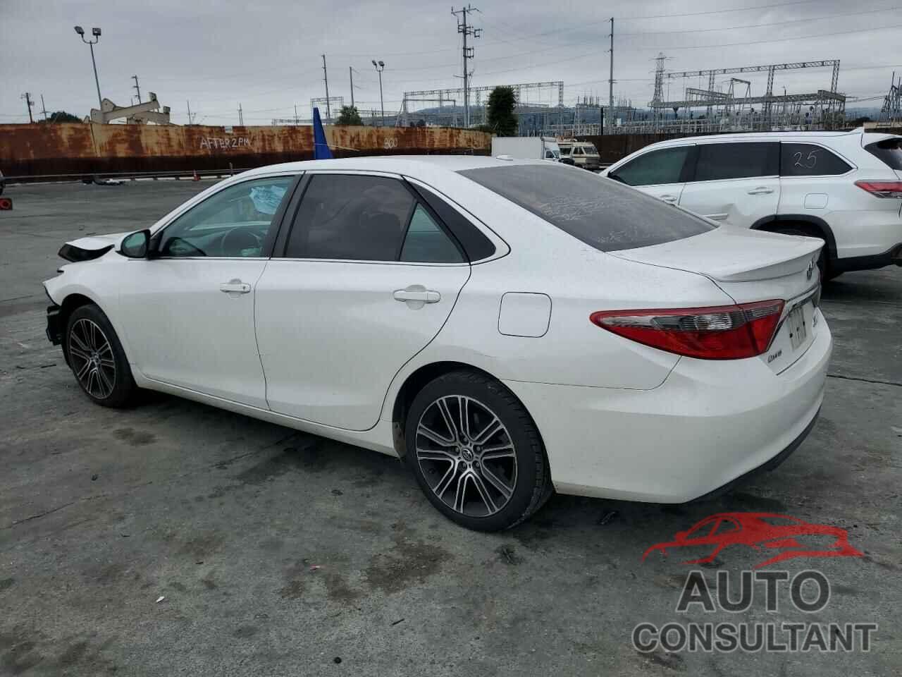 TOYOTA CAMRY 2016 - 4T1BF1FK3GU148051