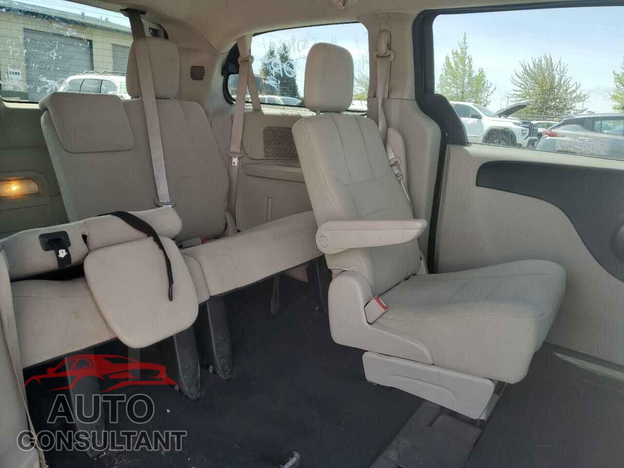 DODGE CARAVAN 2011 - 2D4RN3DG8BR680551